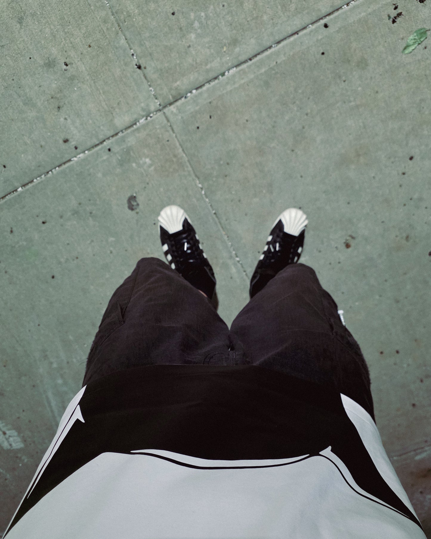 Atom Tee