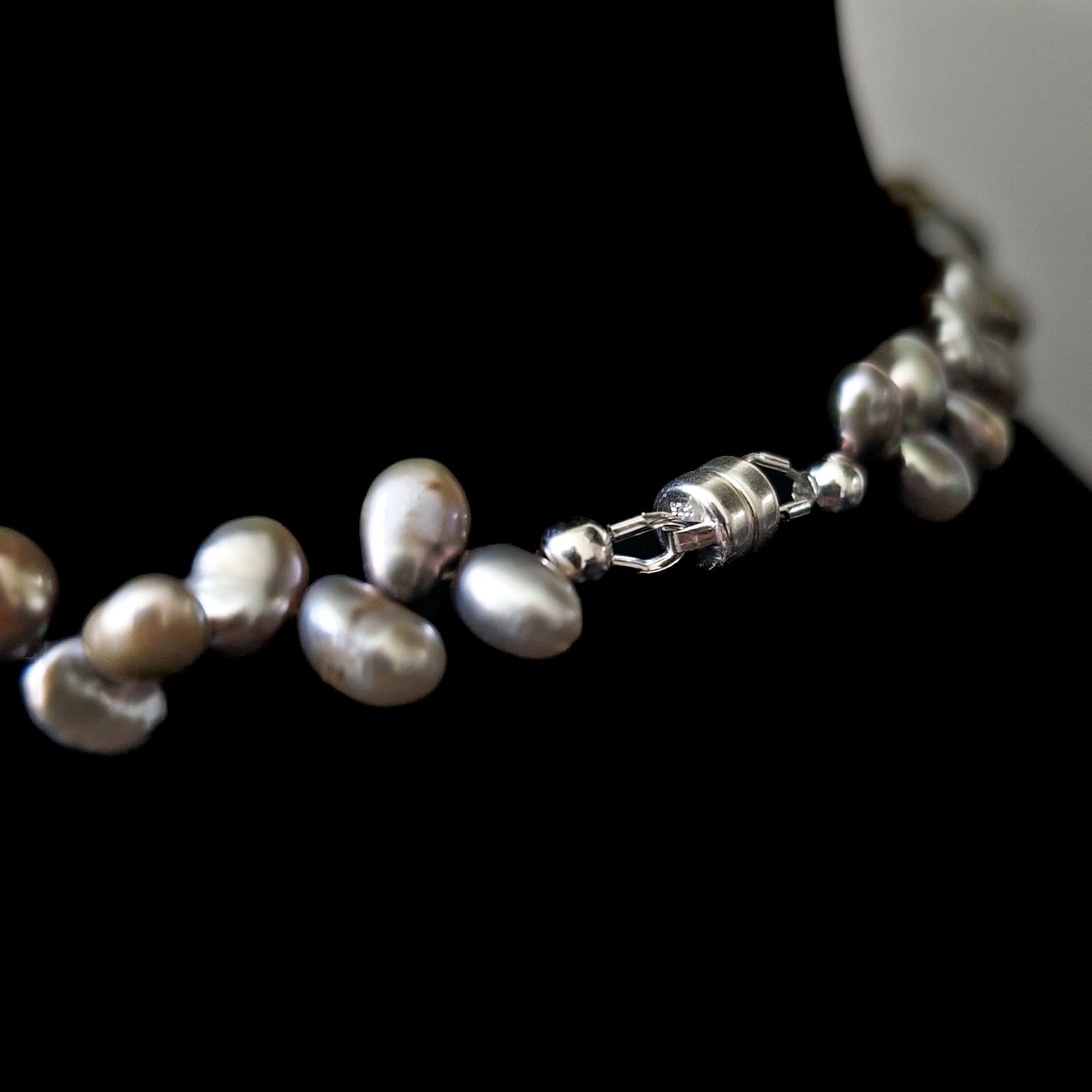 Silver Pearl Choker Necklace